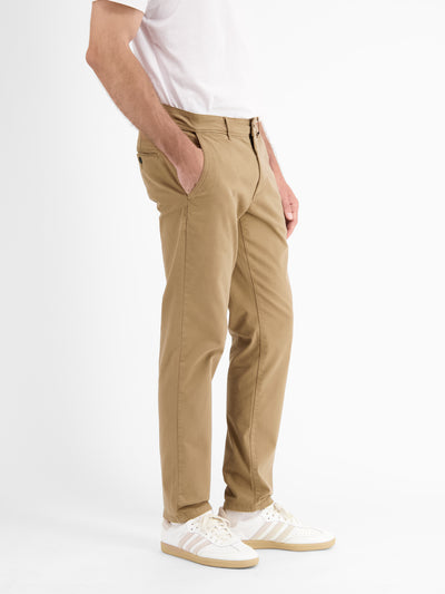 Basic Chino in Strukturqualität, SLIM FIT