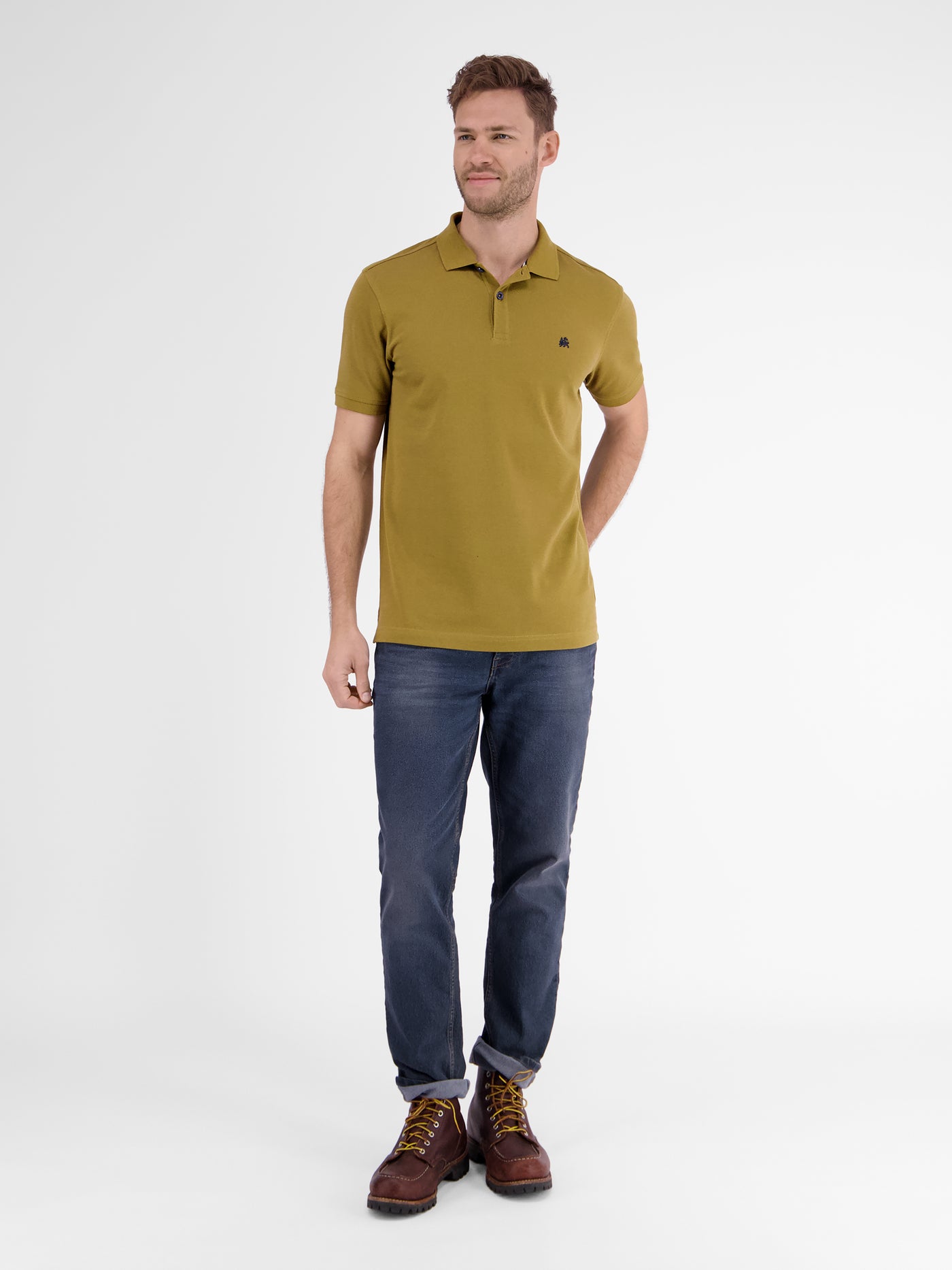 Basic polo shirt in many colors