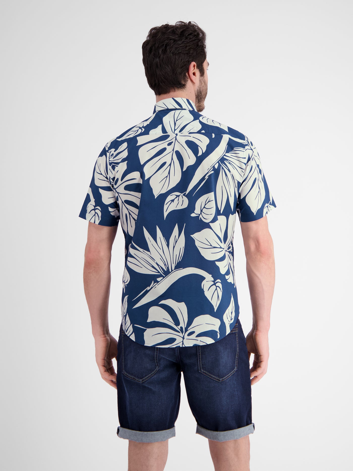 Shirt met korte mouwen in Hawaiiaanse stijl