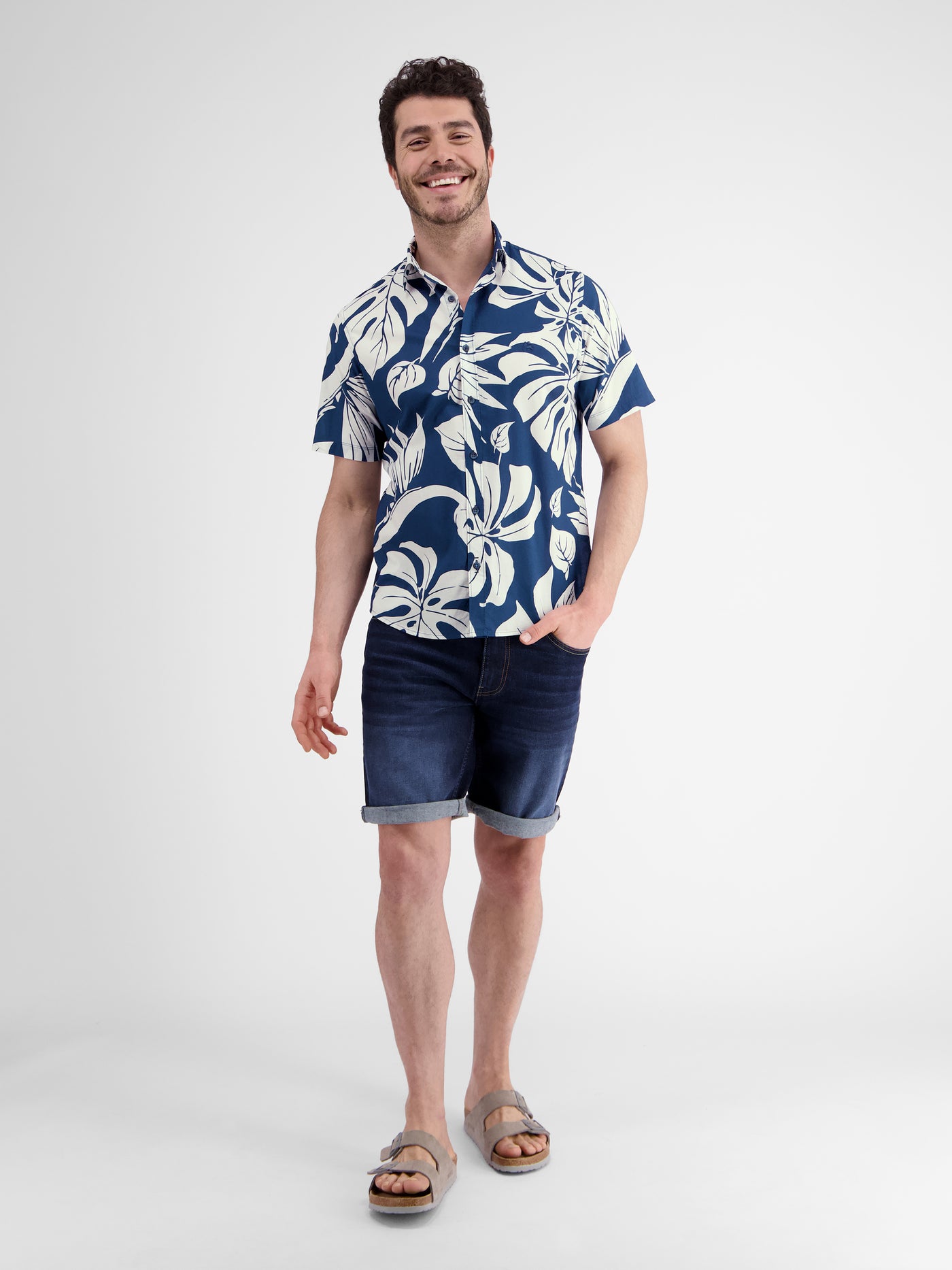 Shirt met korte mouwen in Hawaiiaanse stijl