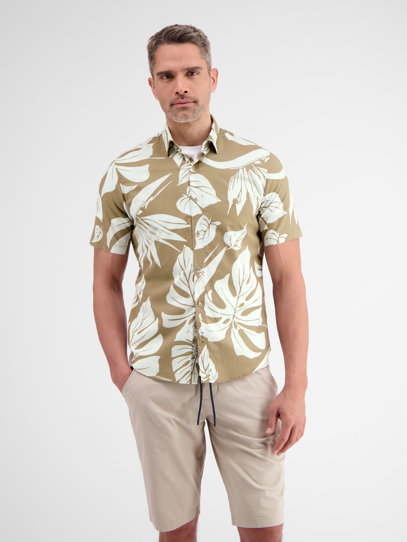 Shirt met korte mouwen in Hawaiiaanse stijl