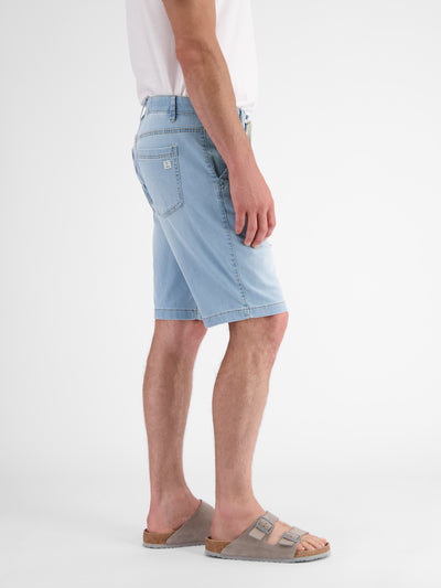 Denim Bermuda, light and comfortable