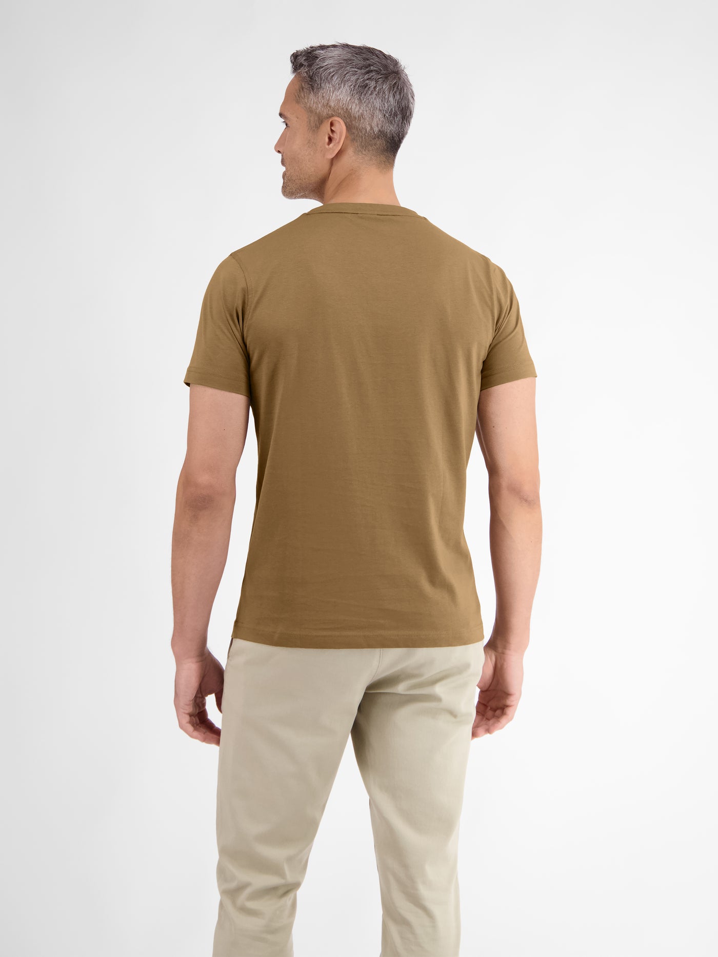 Basic T-Shirt mit Logostitch, unifarben