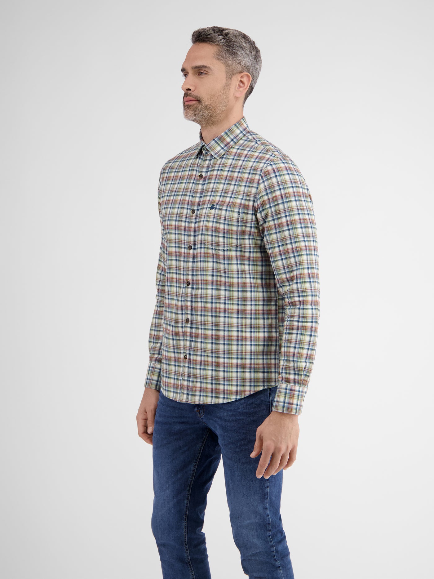 Check shirt in high-quality herringbone quality