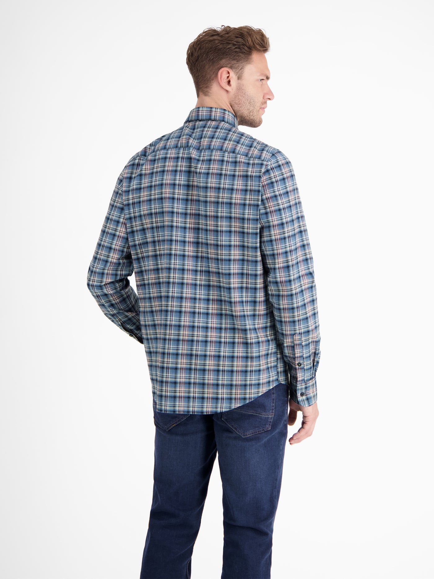 Check shirt in high-quality herringbone quality