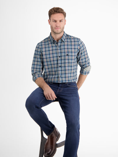 Check shirt in high-quality herringbone quality