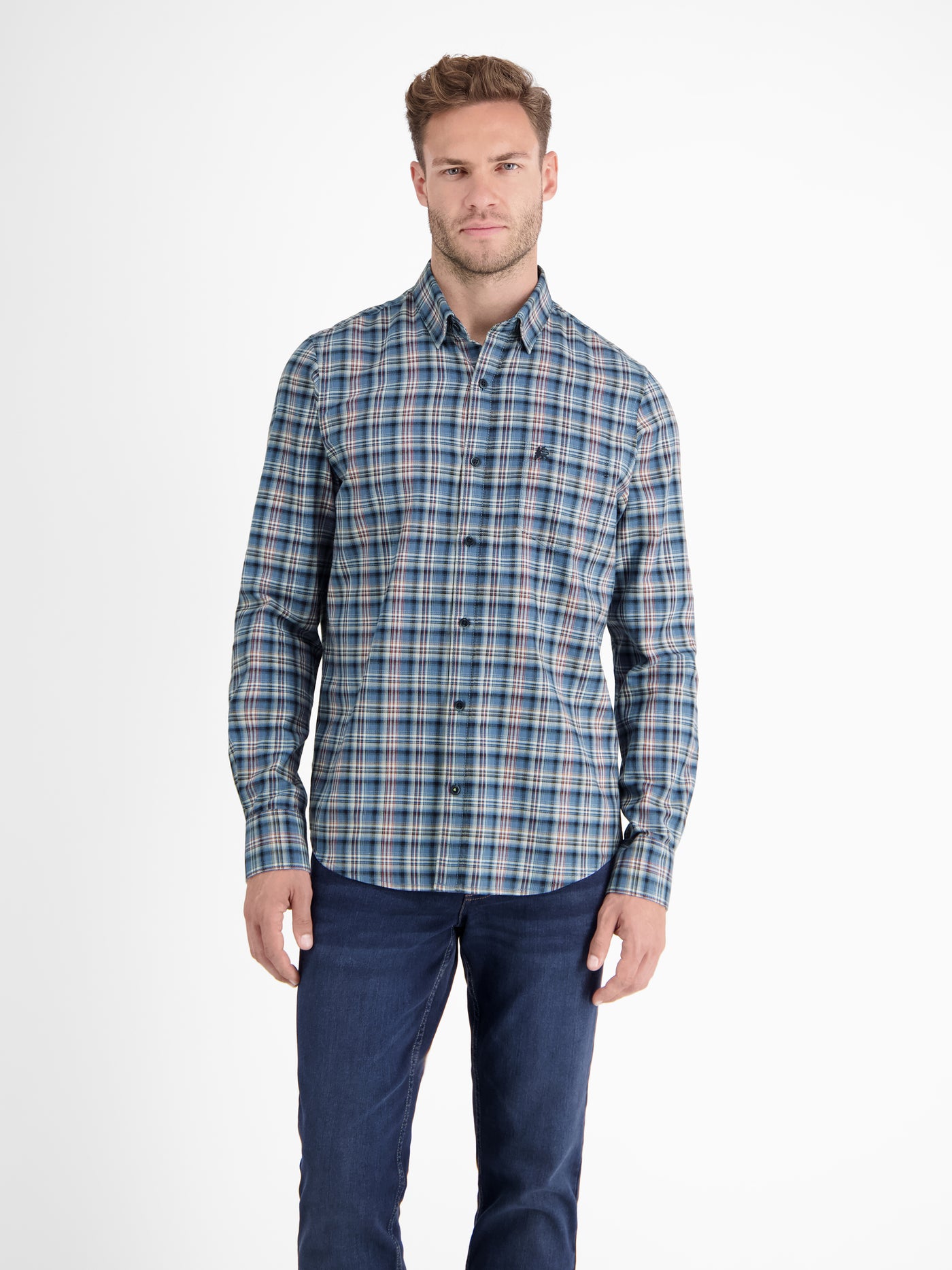 Check shirt in high-quality herringbone quality