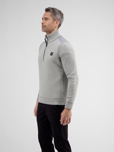 Knitted sweater, plain