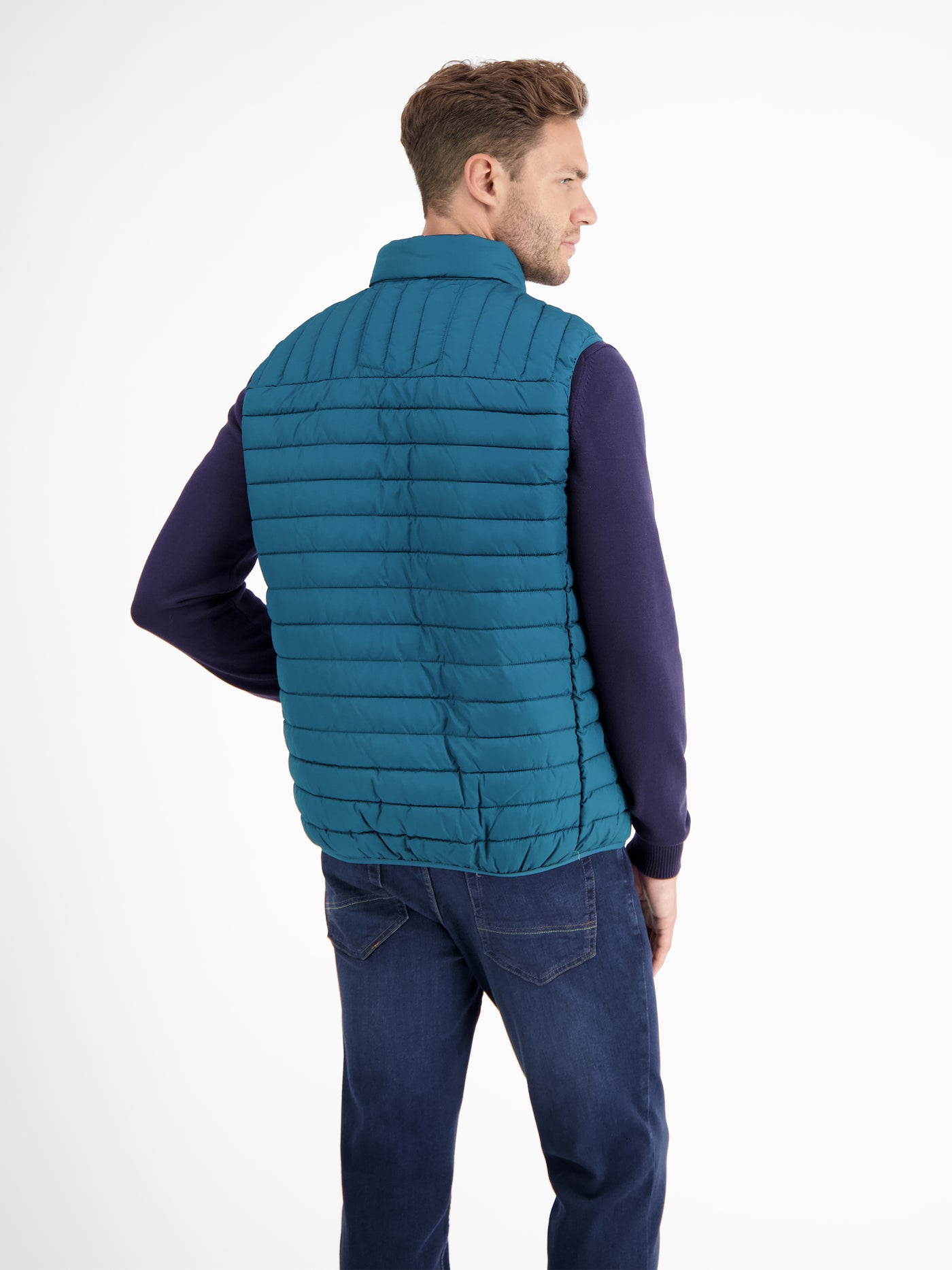 Lightweight men's quilted vest