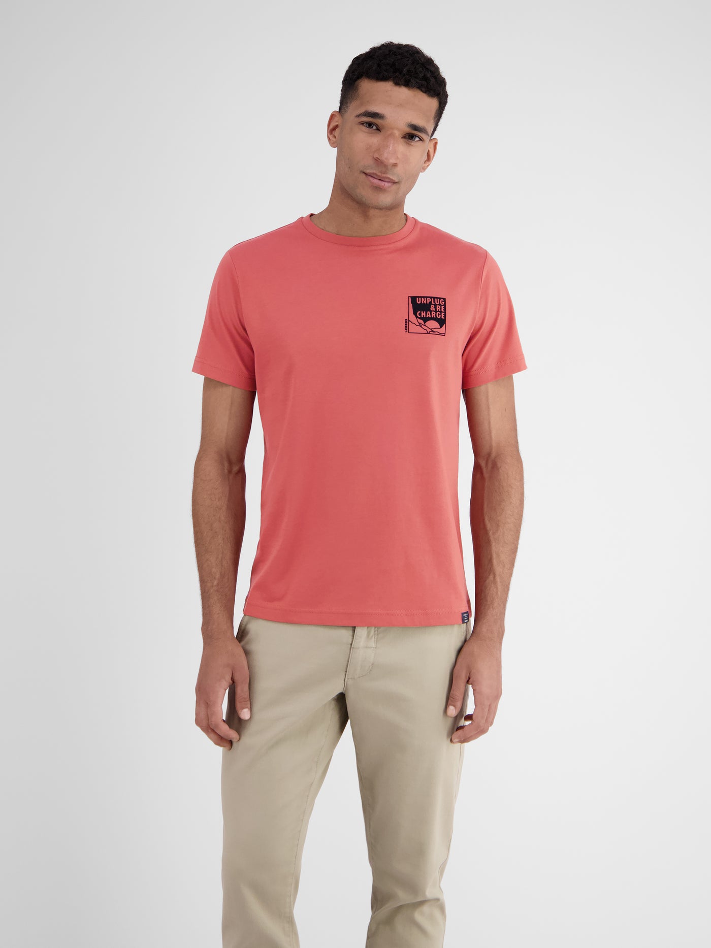 Men's T-shirt with small motto print