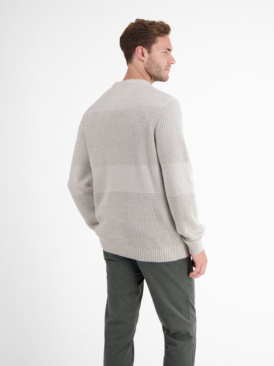 Herren Pullover in Strukturstrickqualität