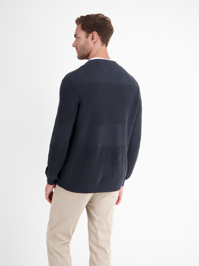 Herren Pullover in Strukturstrickqualität