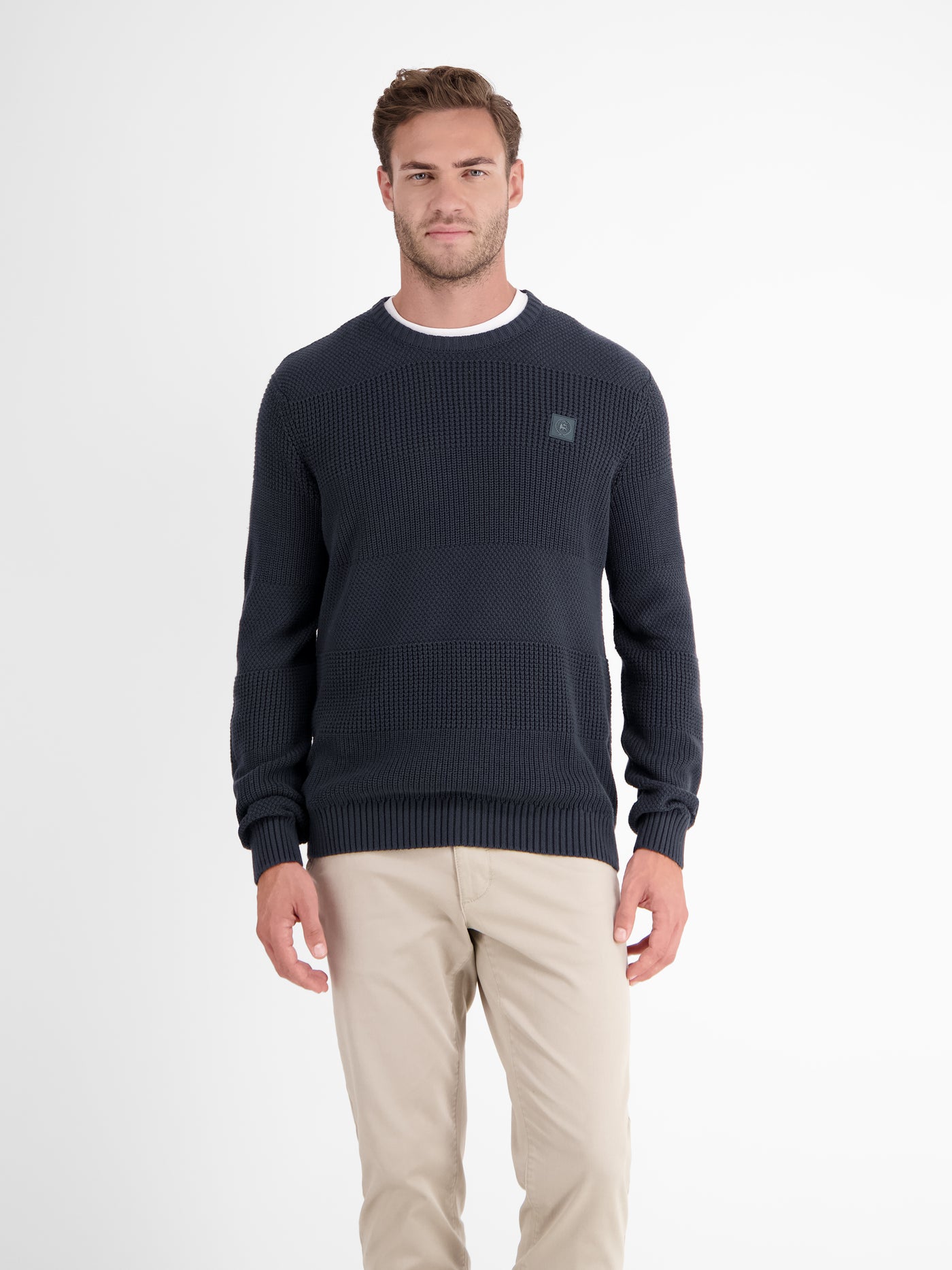 Herren Pullover in Strukturstrickqualität