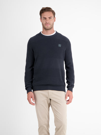 Herren Pullover in Strukturstrickqualität