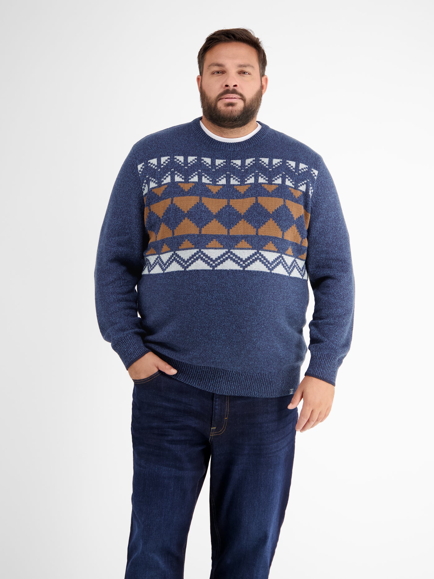 Knitted sweater with jacquard pattern