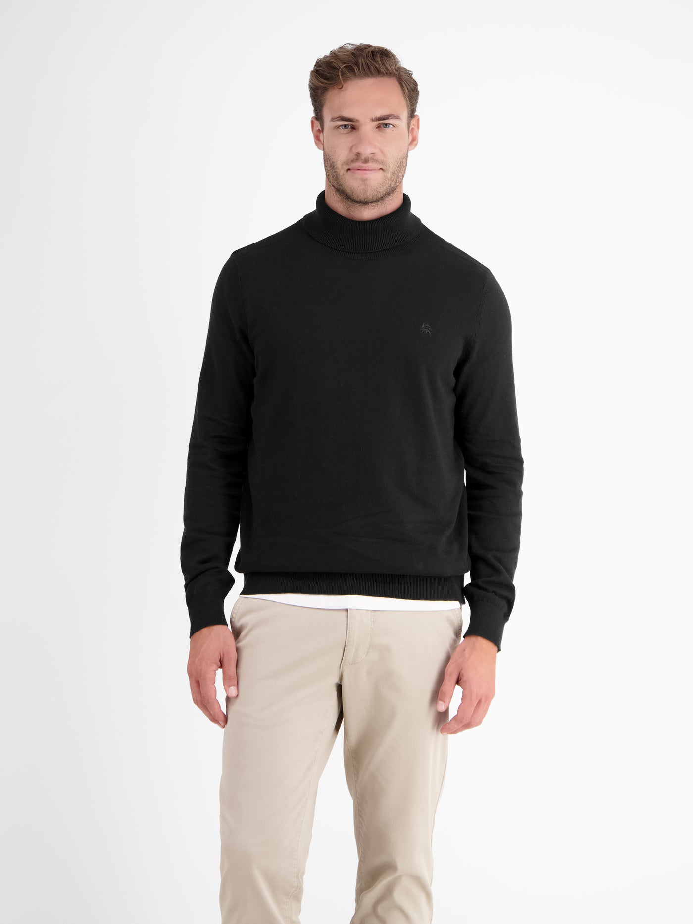 Turtleneck knitted sweater