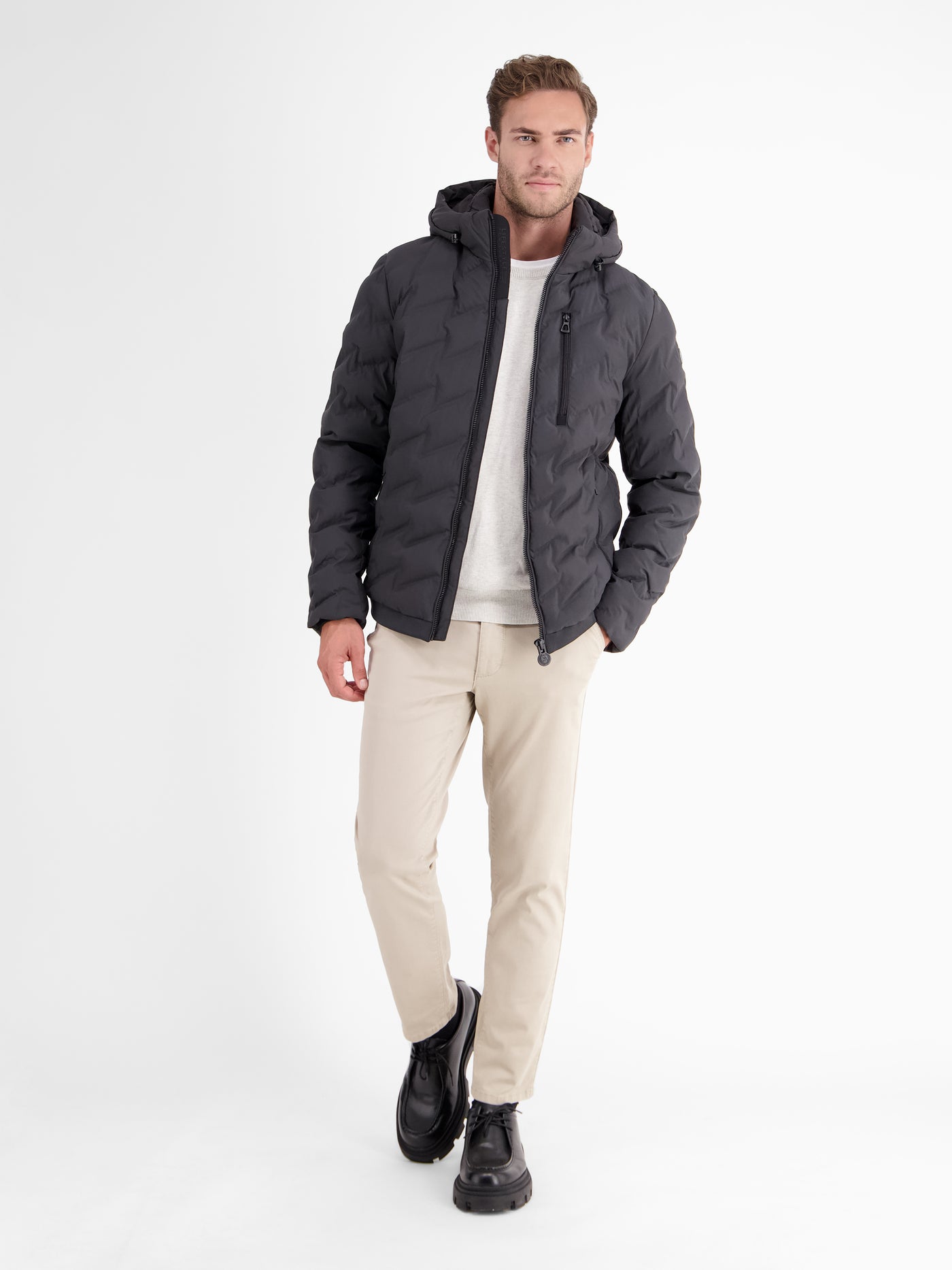 Sporty functional quilted jacket for men