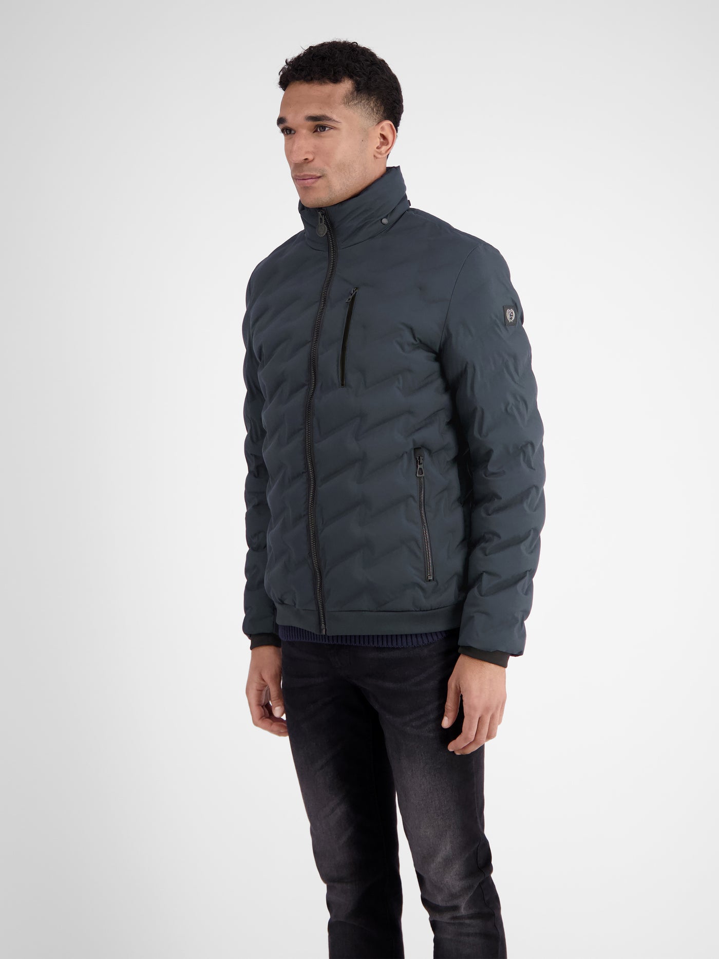 Sporty functional quilted jacket for men