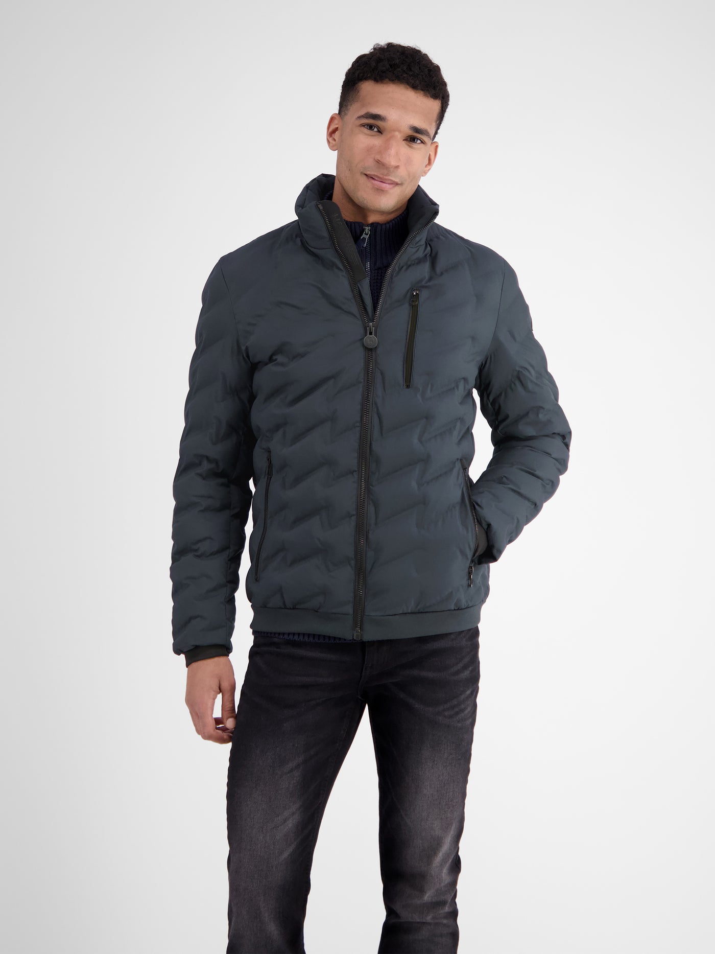 Sporty functional quilted jacket for men