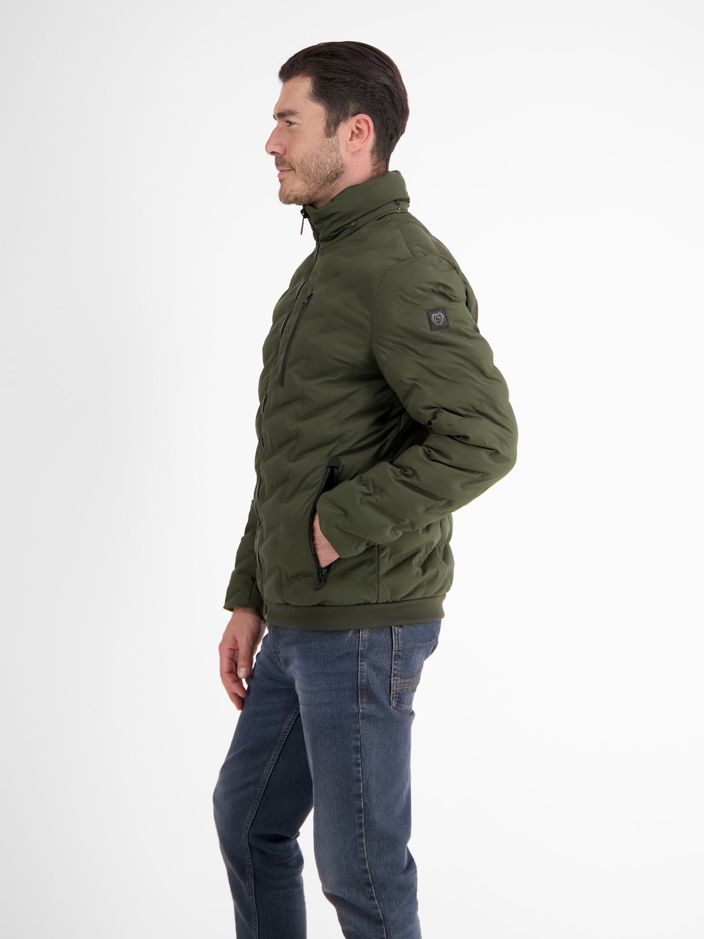 Sporty functional quilted jacket for men