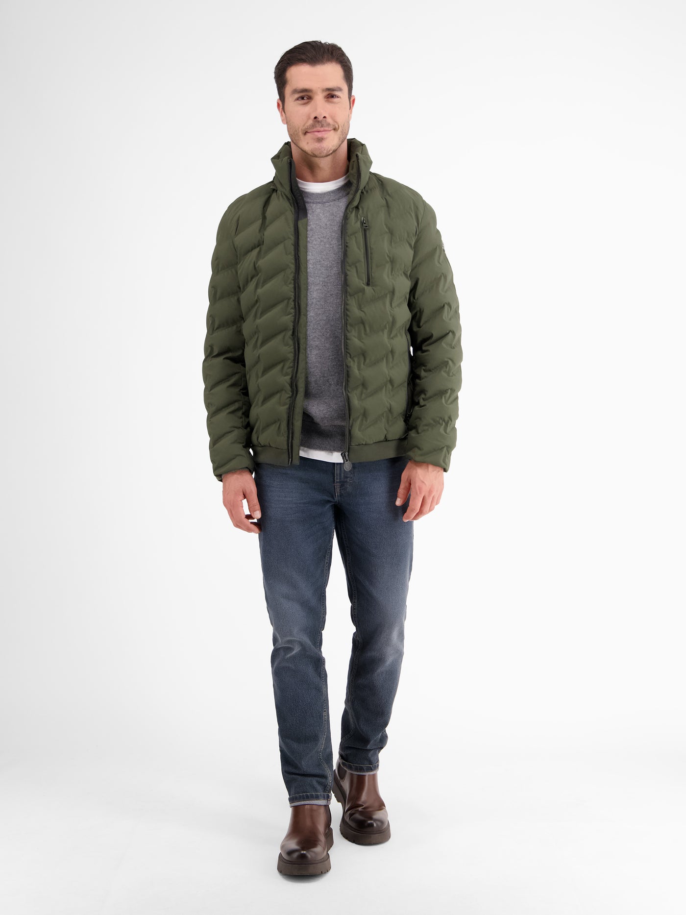 Sporty functional quilted jacket for men