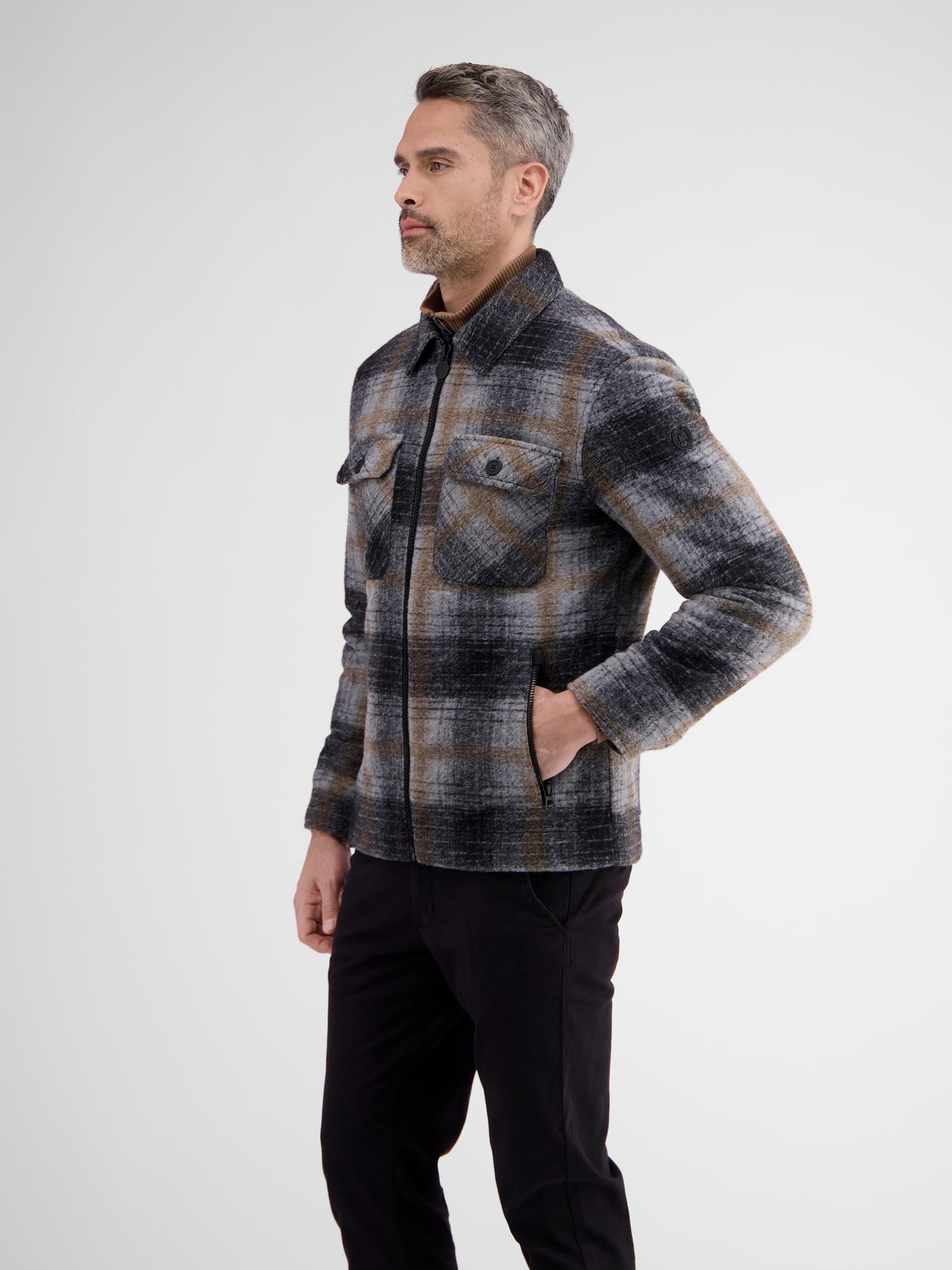 Robust, lined shirt jacket, checked