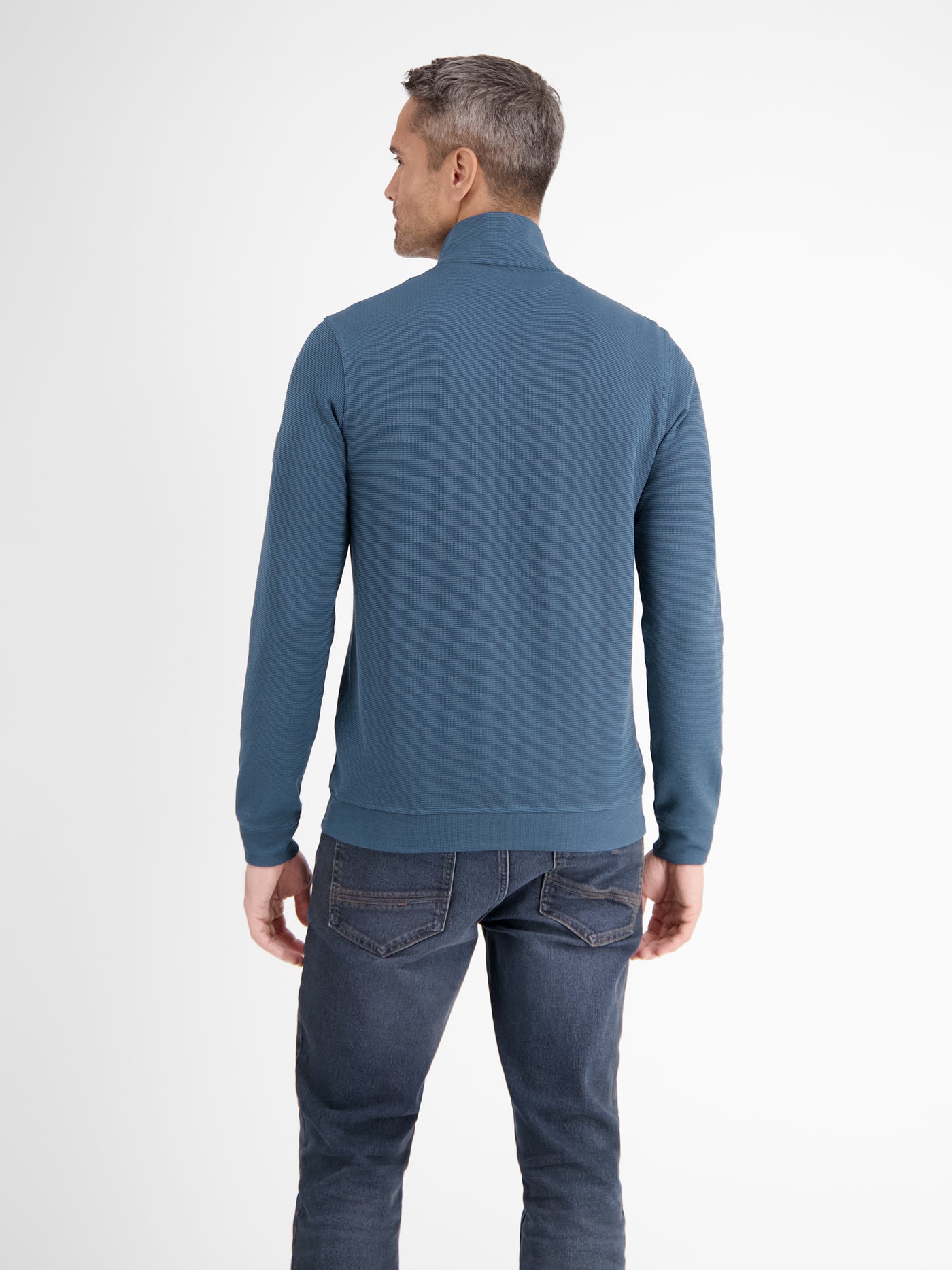 Plain-colored sweattroyer for men