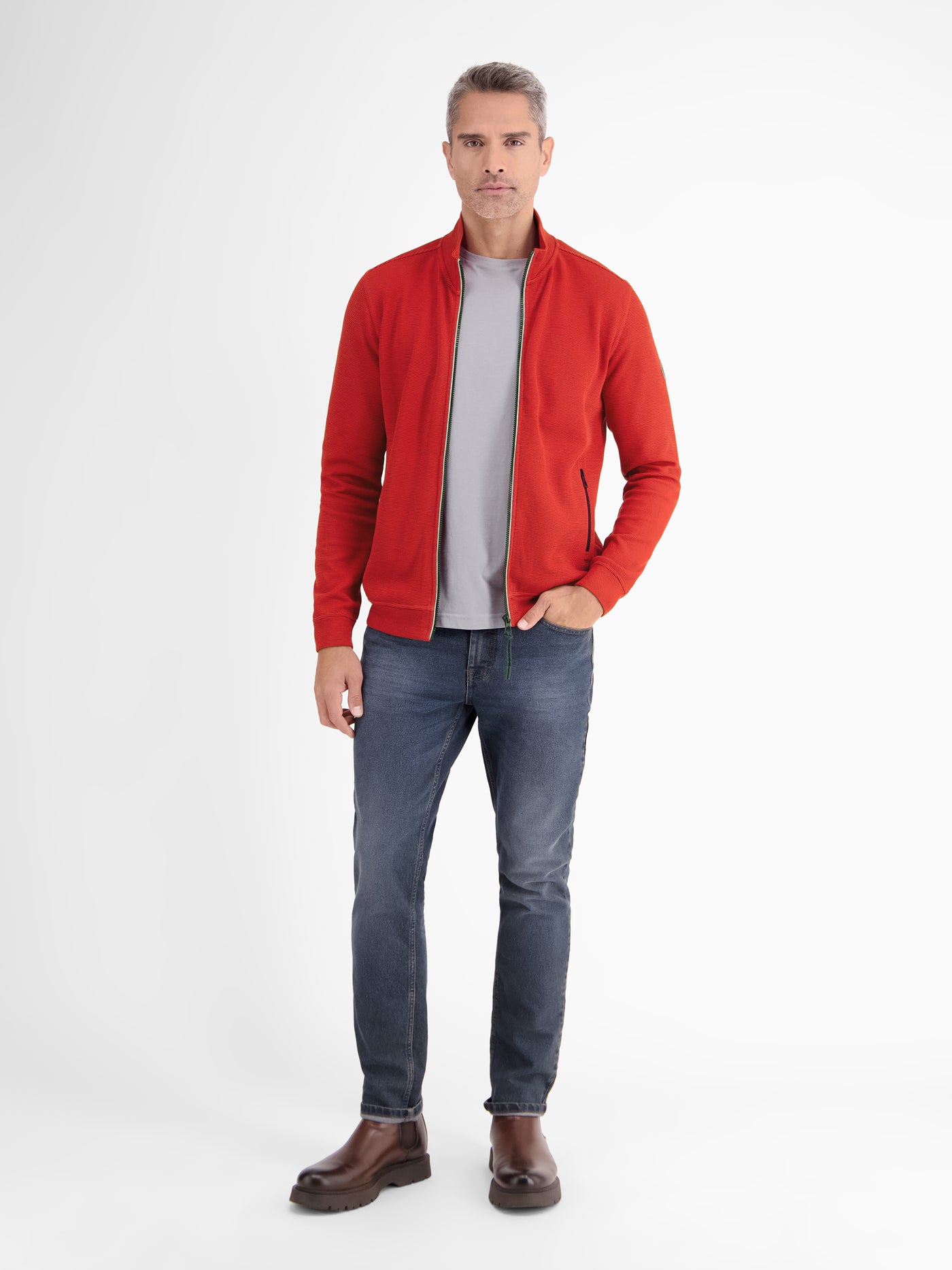 Plain-colored sweat jacket for men