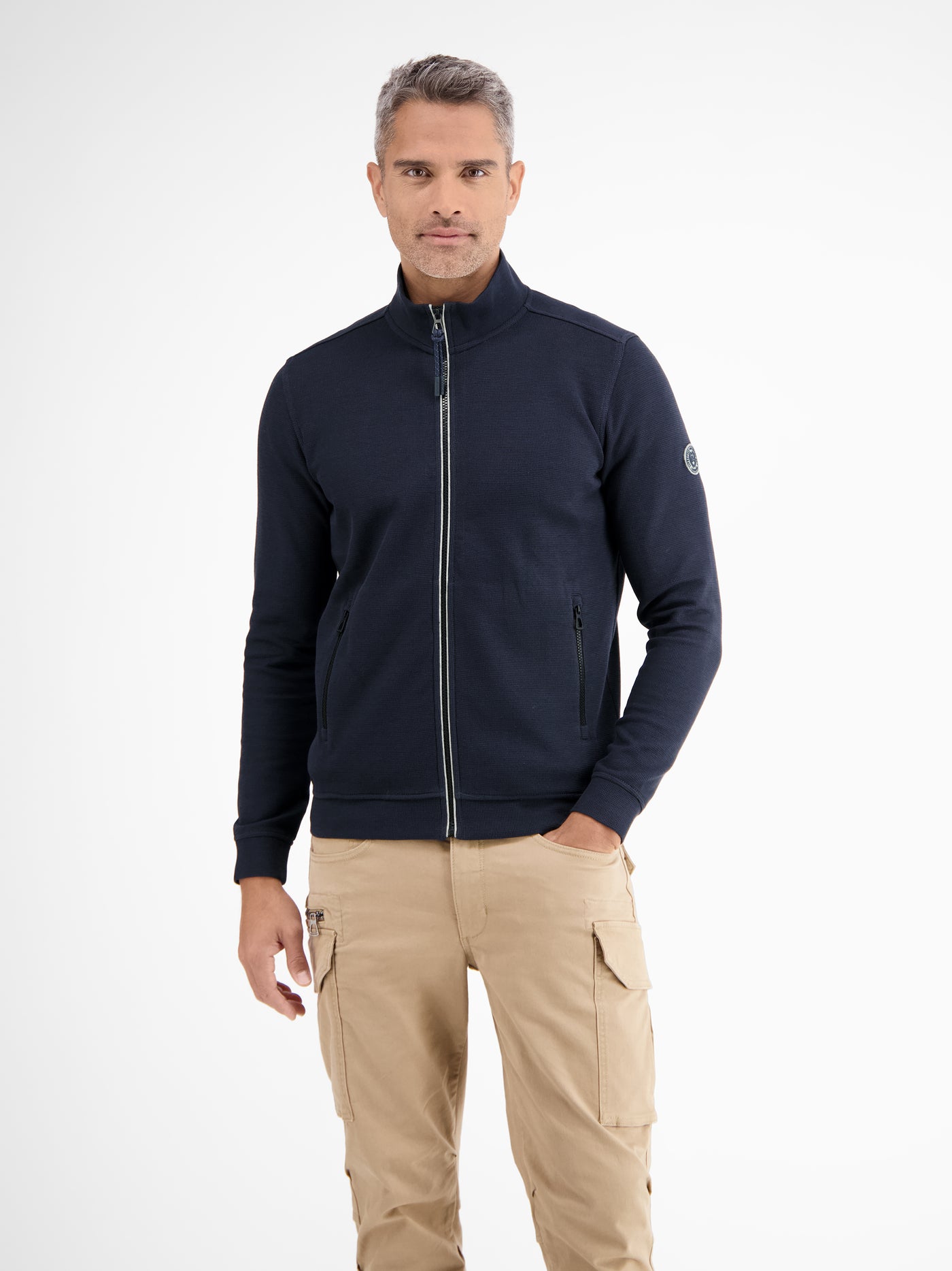 Plain-colored sweat jacket for men