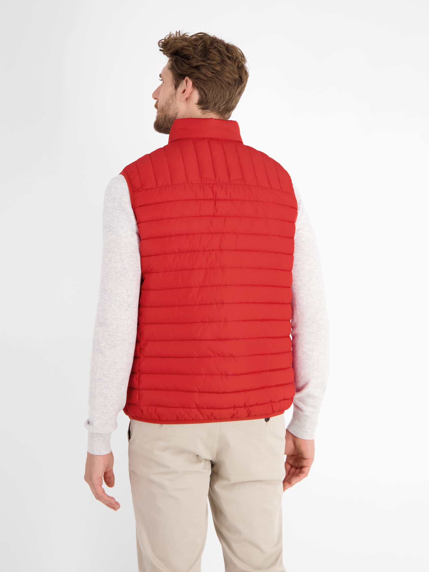 Lightweight quilted vest for men