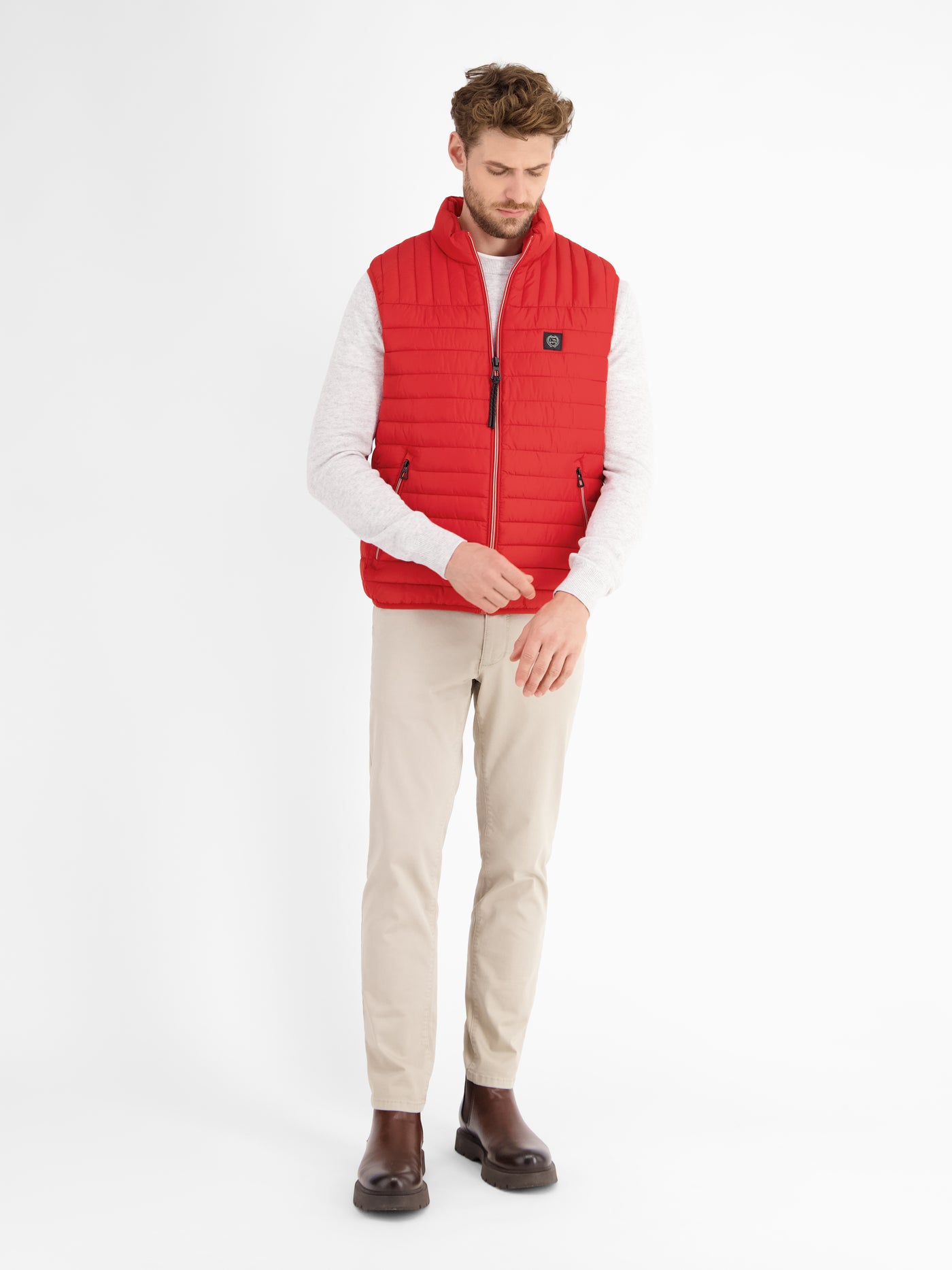 Lightweight quilted vest for men