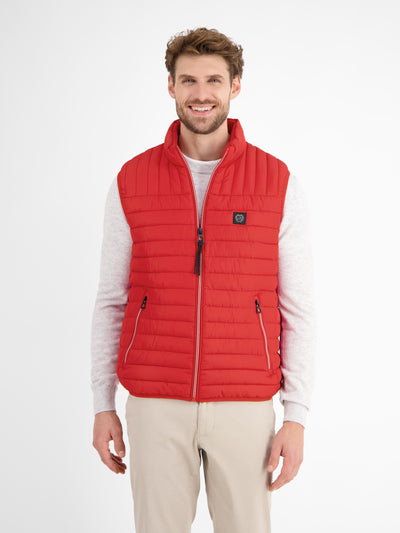 Lightweight quilted vest for men