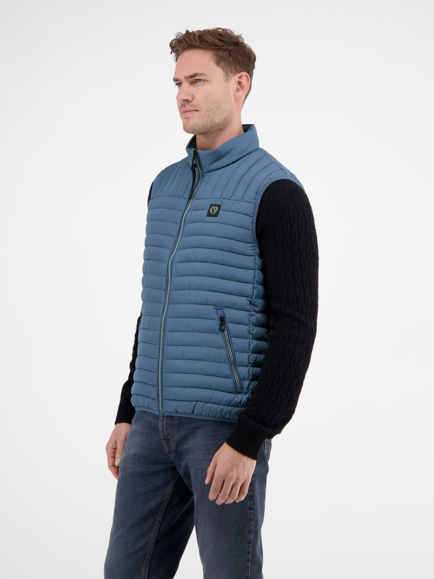 Lightweight quilted vest for men