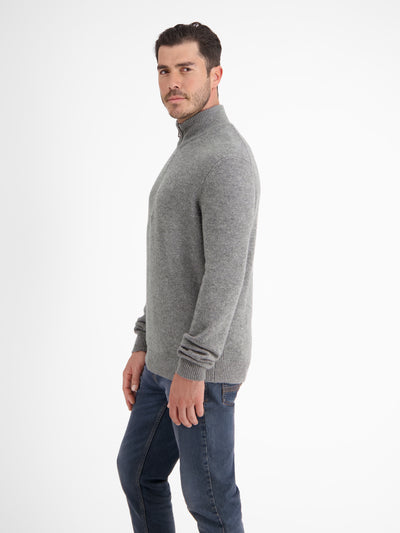 Virgin wool knitted sweater with cashmere content