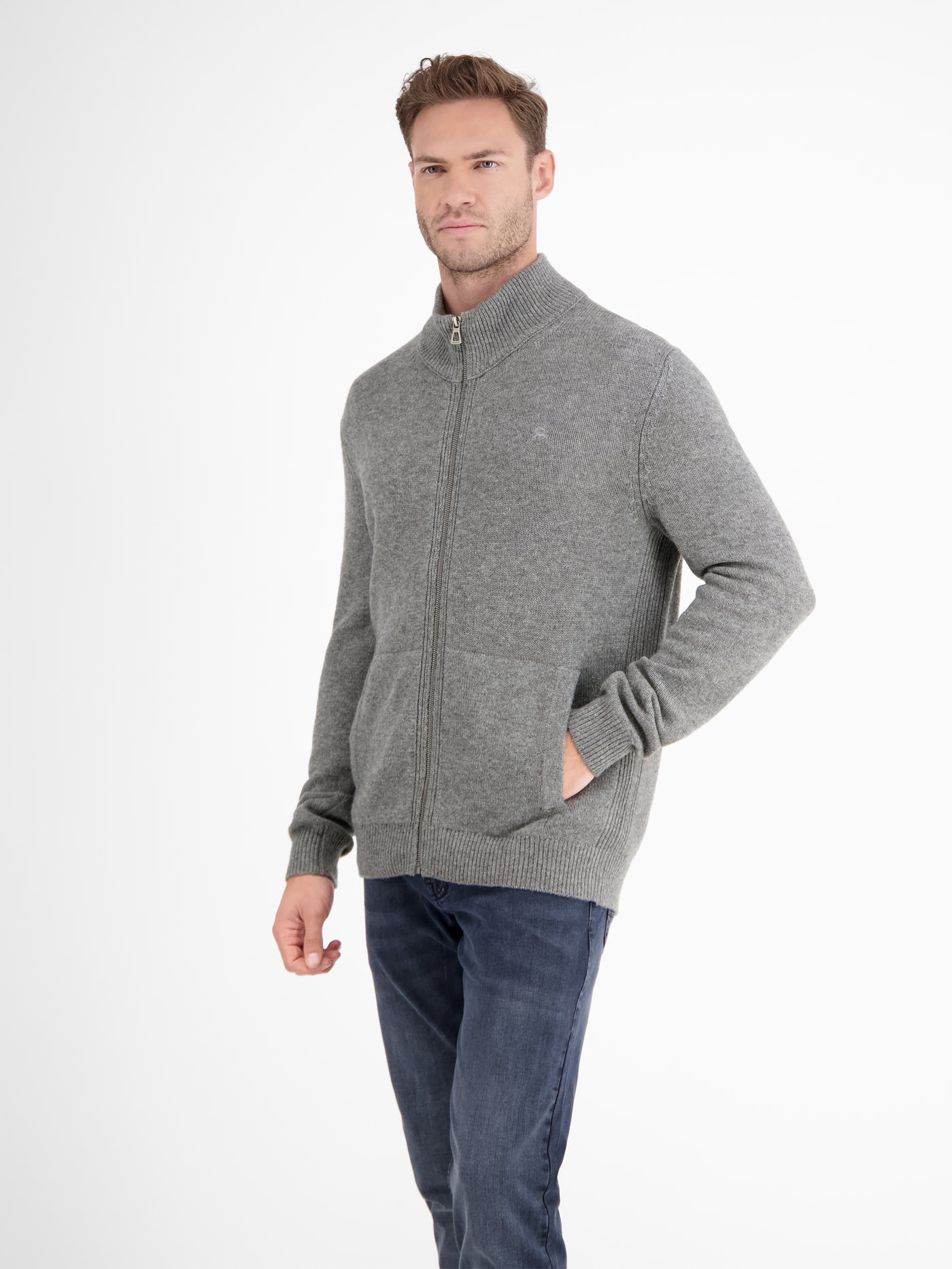 Virgin wool cardigan with cashmere content