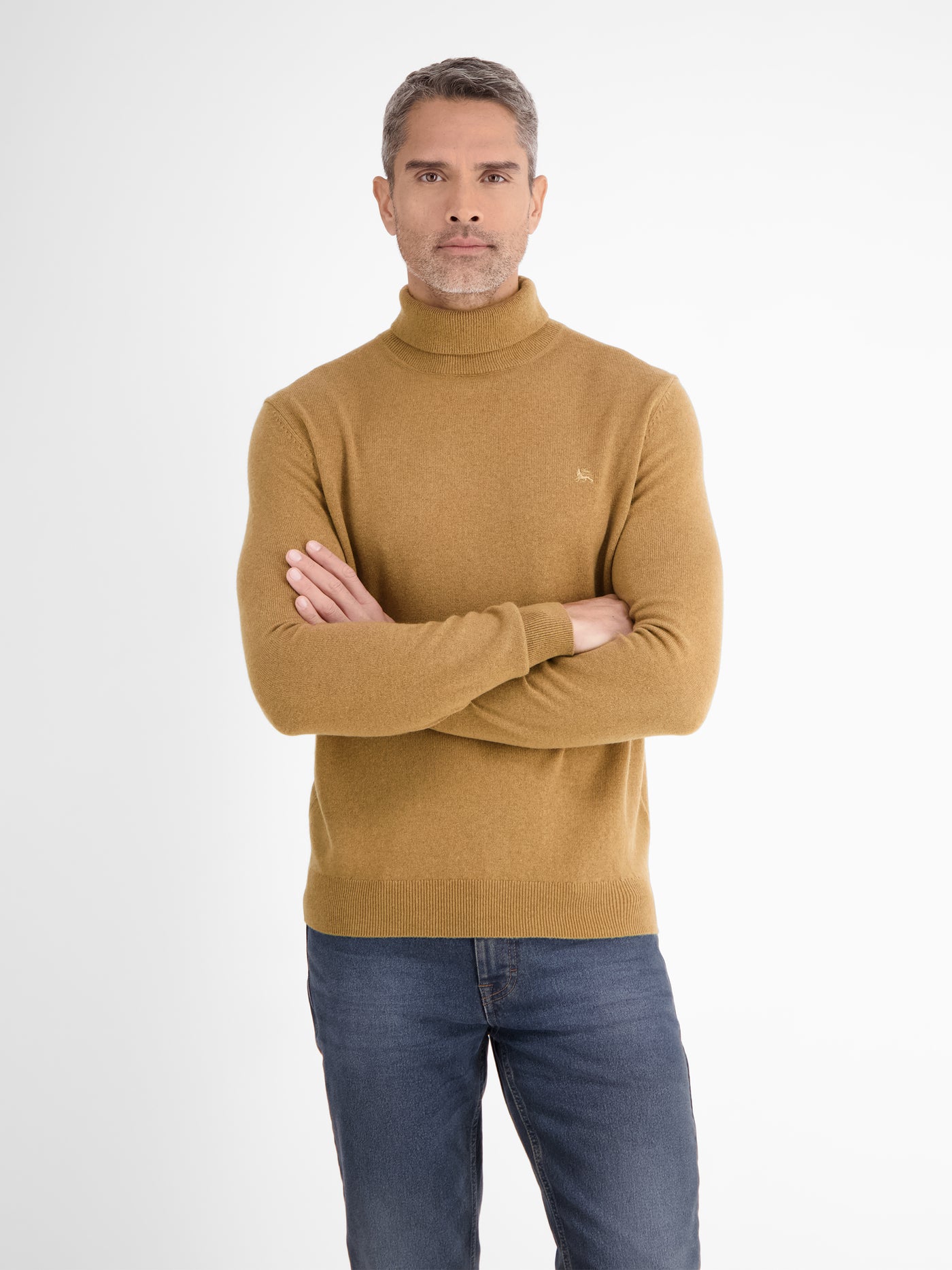 Virgin wool turtleneck sweater with cashmere content