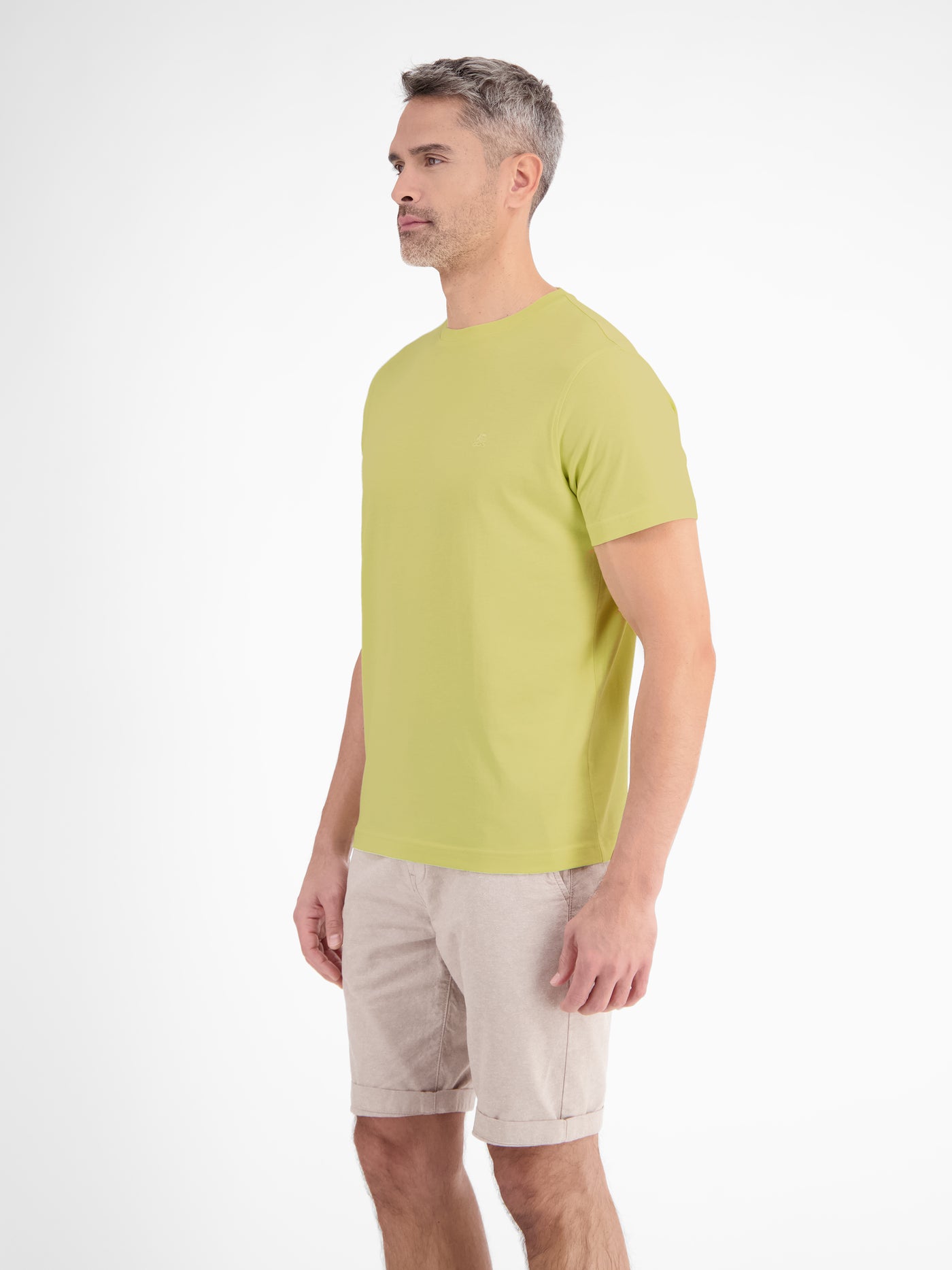 Basic T-Shirt mit Logostitch, unifarben