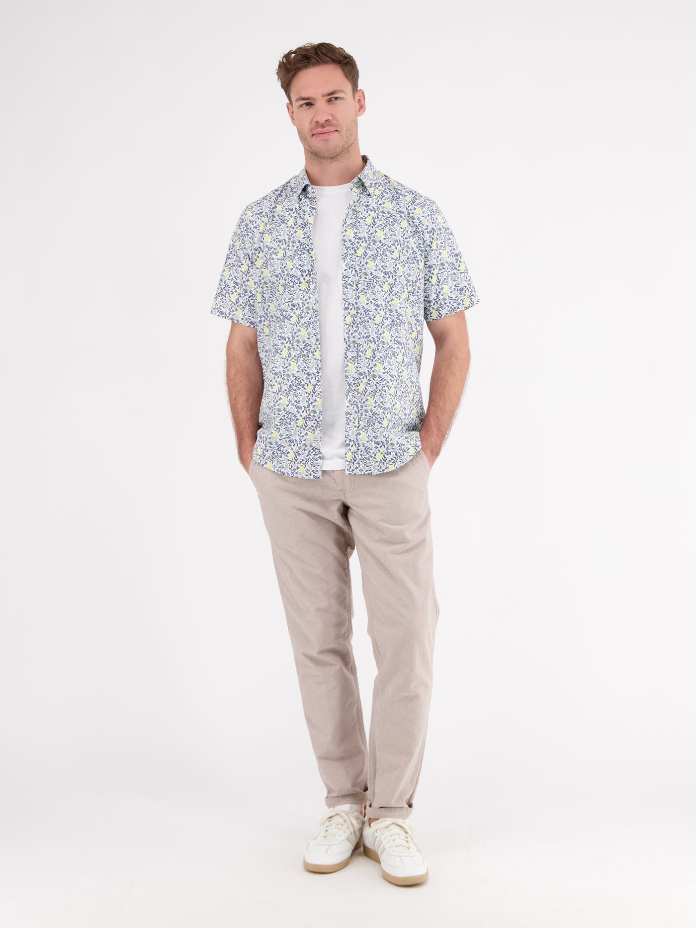 Herren Halbarmhemd, floral bedruckt