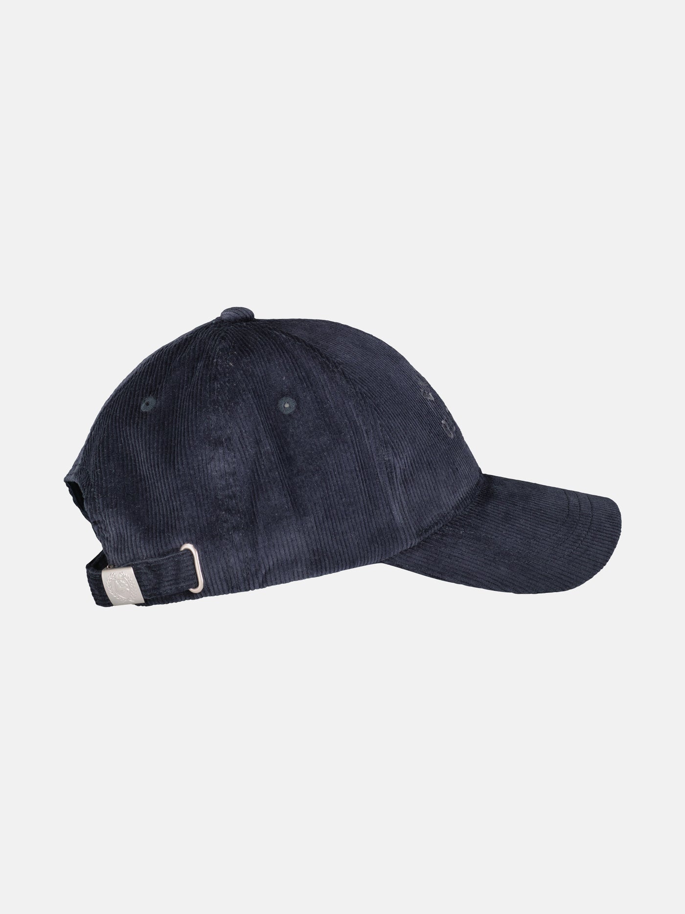 Baseball cap in trendy corduroy quality