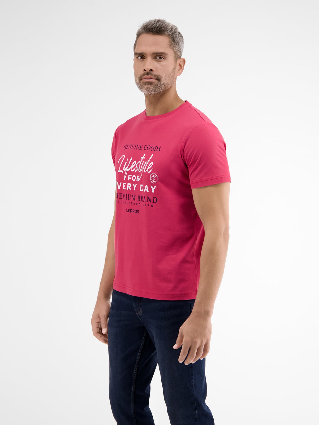 LERROS print – front SHOP with T-shirt